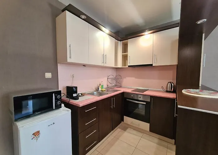 Mateo Golden Sands 1 Apartment Warna